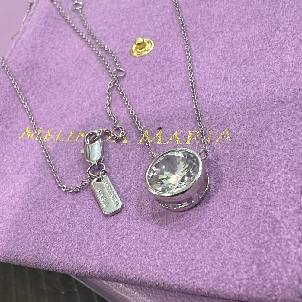 NWT Melinda Maria Silver Necklace with Clear Better Than Diamonds Collection - Picture 5 of 5